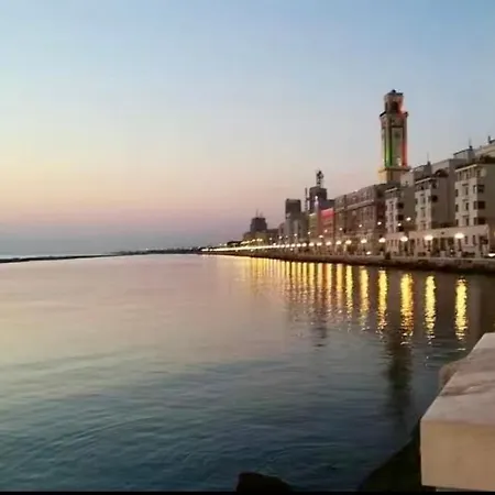 Housesea 21 * Bari